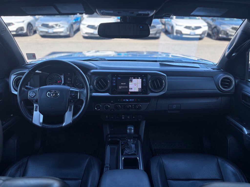 Used 2018 Toyota Tacoma Limited AWD/4WD image 27