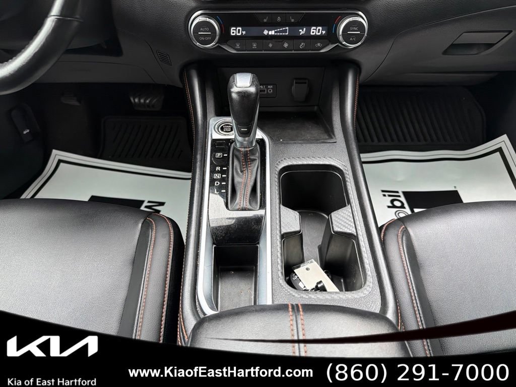 Used 2023 Nissan Sentra SR w/ SR Premium Package FWD image 26