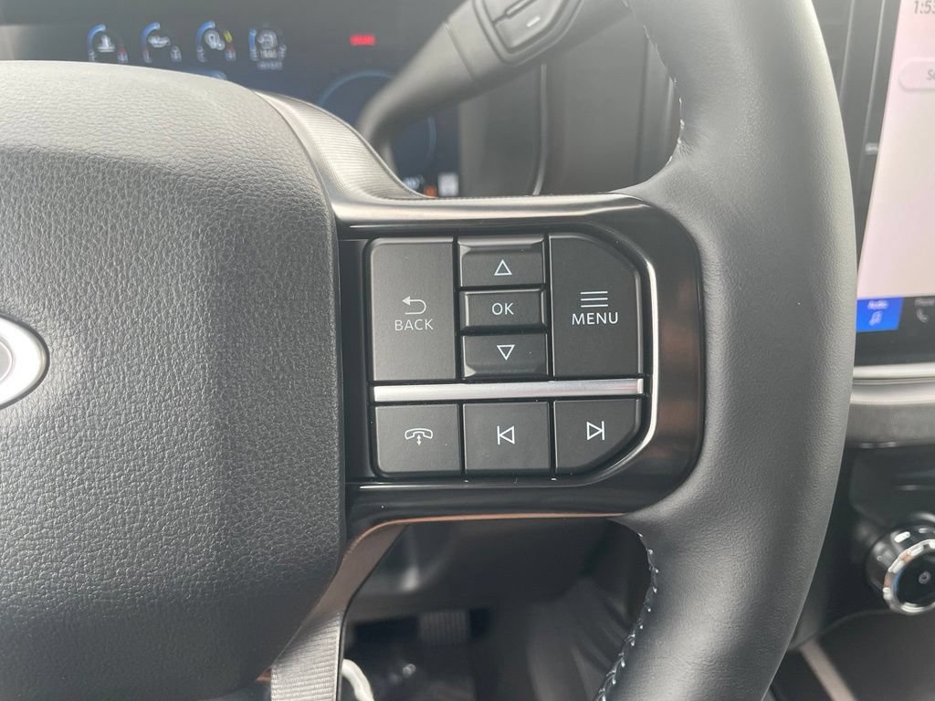 New 2026 Ford F350 Platinum w/ FX4 Off-Road Package AWD/4WD image 19