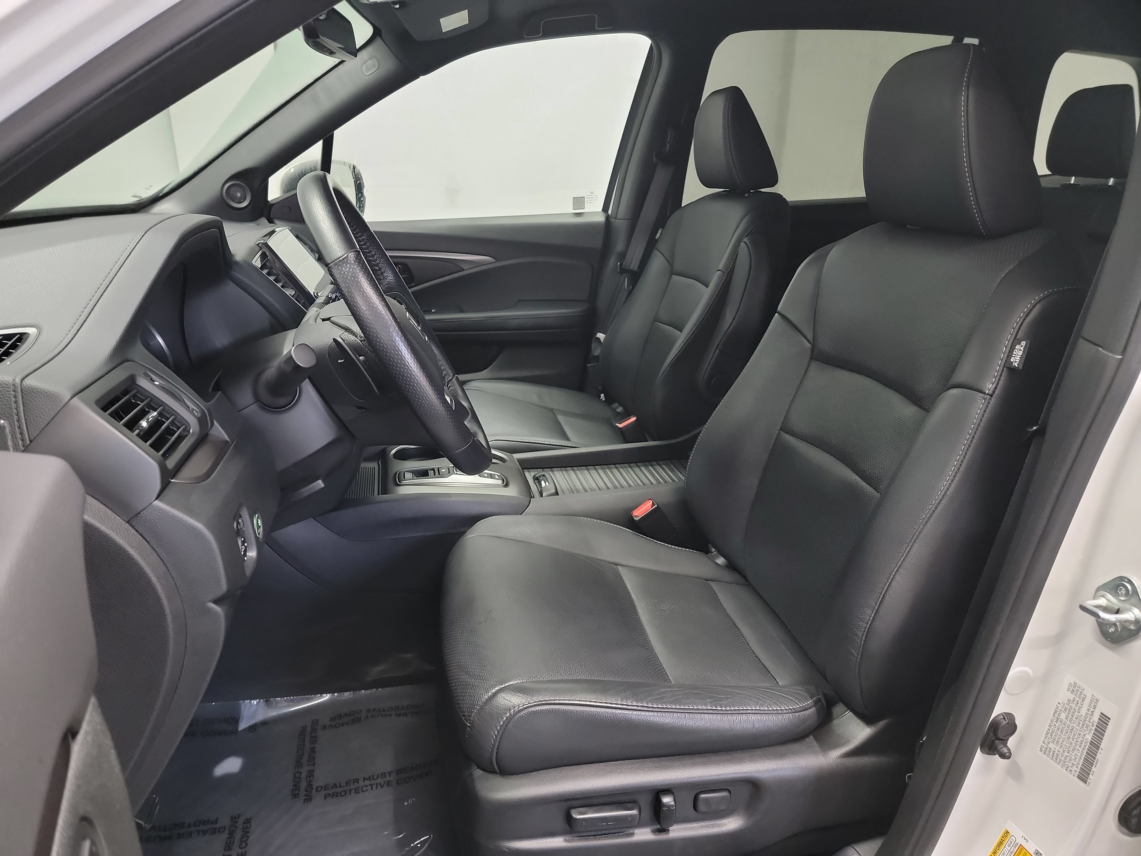 Used 2023 Honda Passport EX-L image 12
