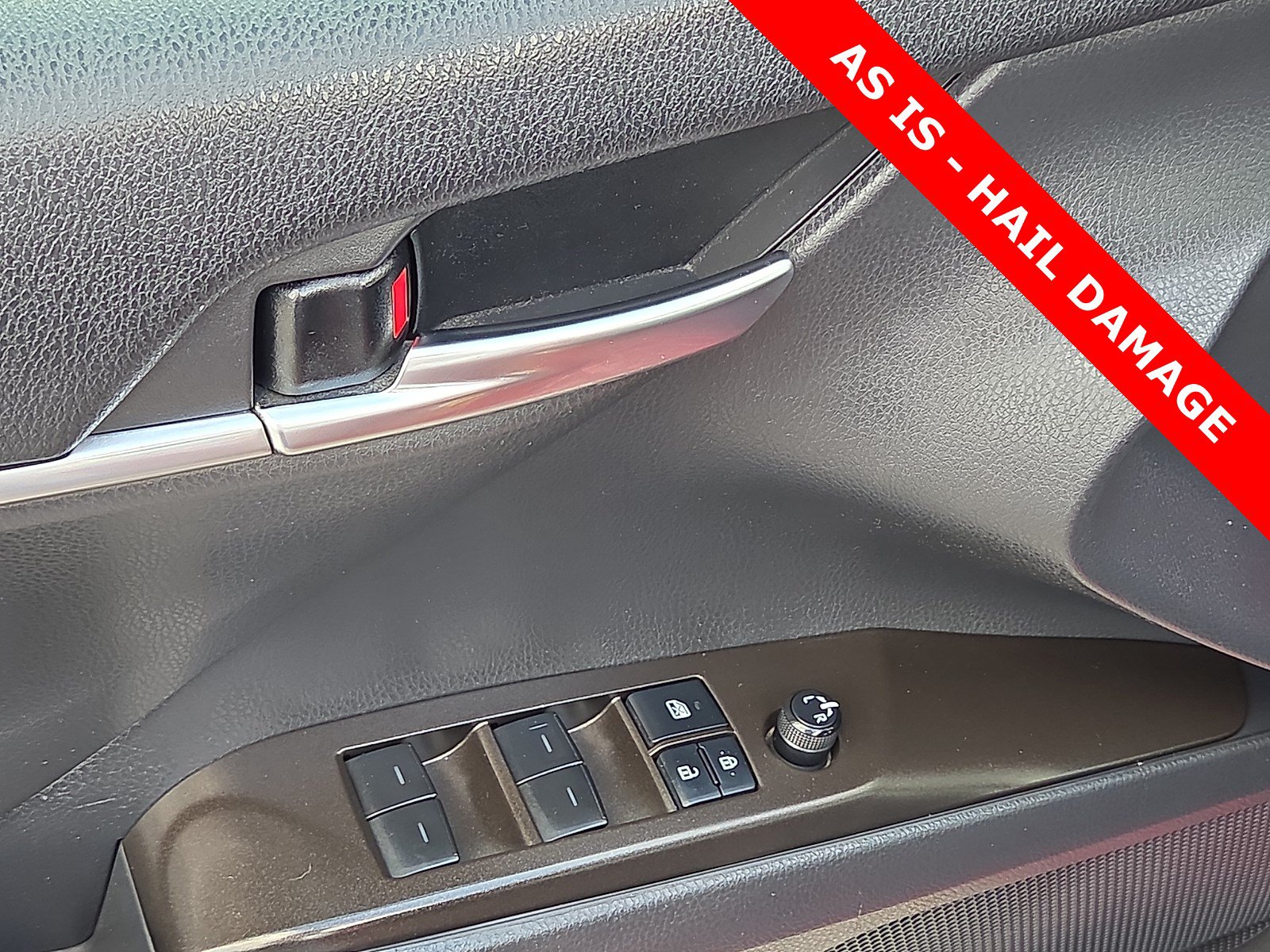 Used 2021 Toyota Camry LE FWD image 13