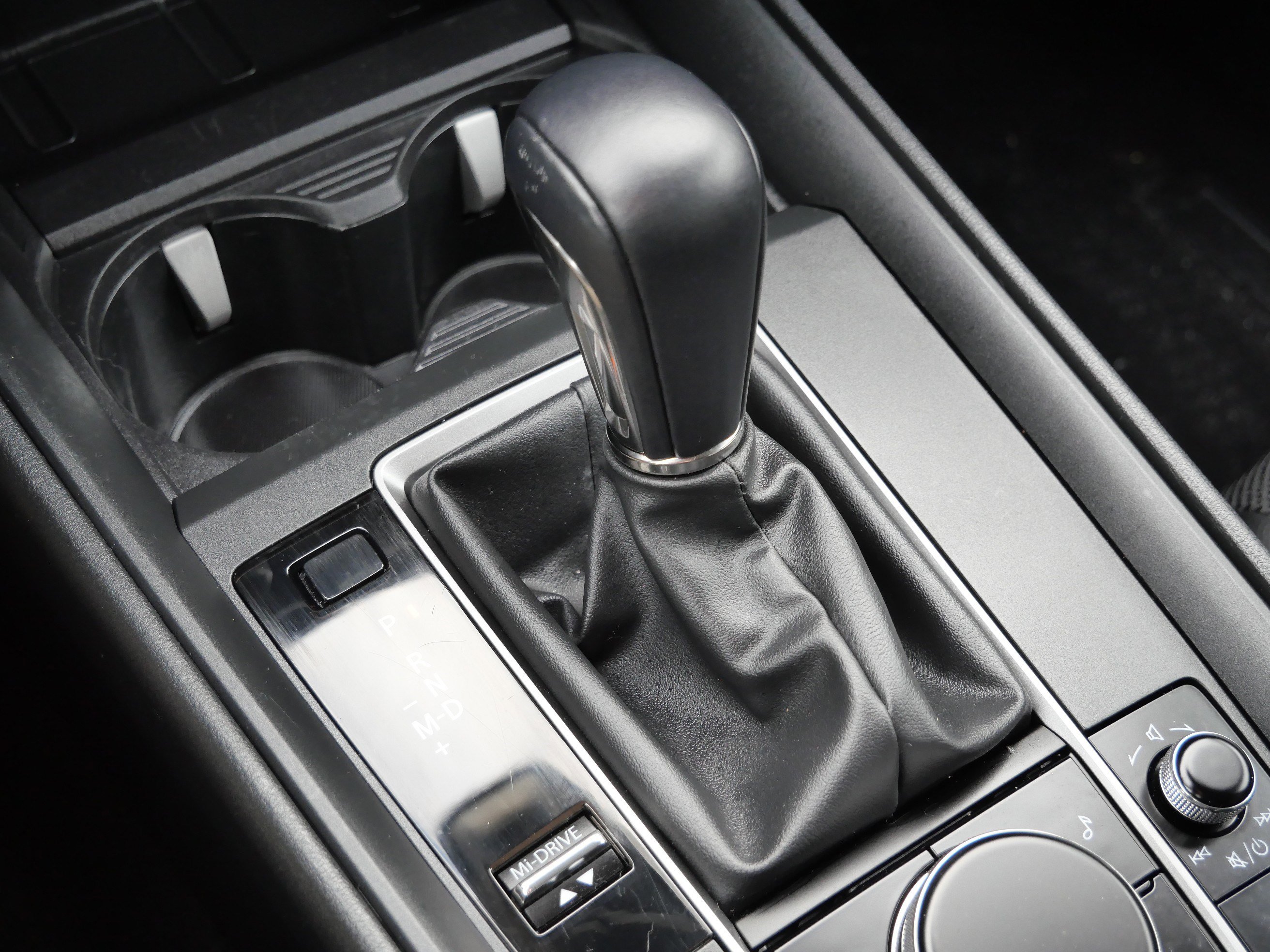 Used 2024 MAZDA CX-50 AWD 2.5 S w/ Cargo Package image 25