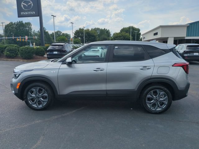 Used 2026 Kia Seltos LX FWD image 7