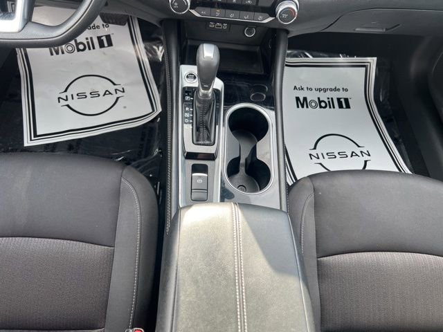 Used 2023 Nissan Altima 2.5 SV image 18