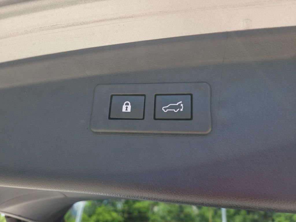 Used 2023 Subaru Outback Onyx Edition AWD/4WD image 30
