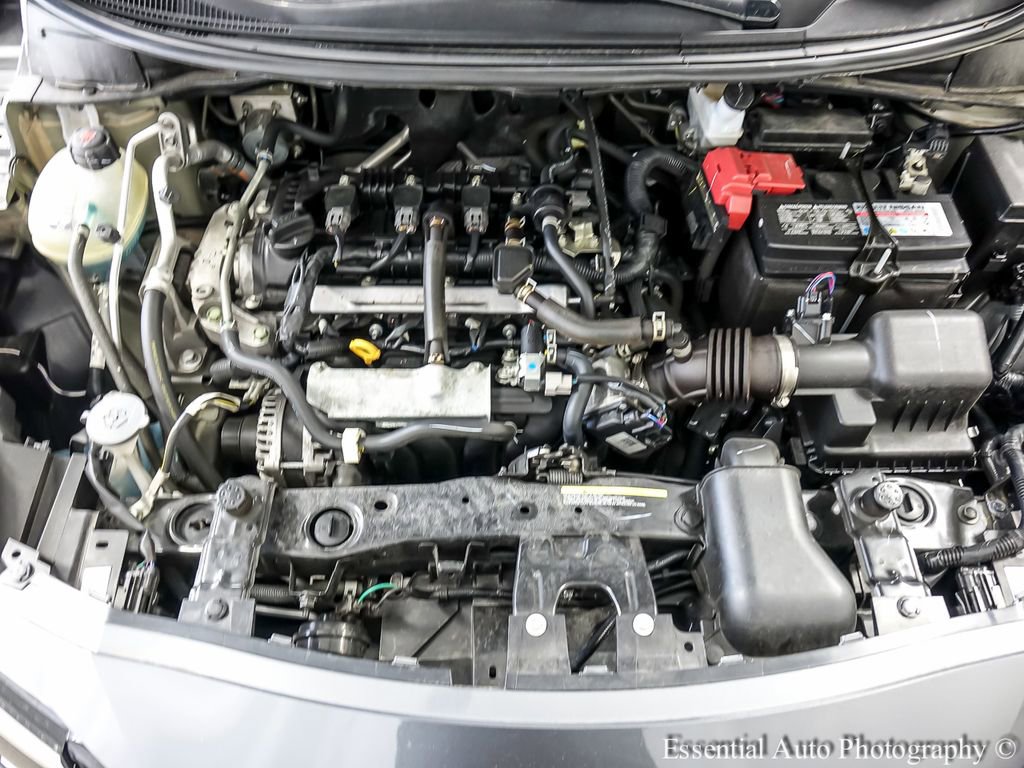 Used 2024 Nissan Versa SR w/ Trunk Package image 24