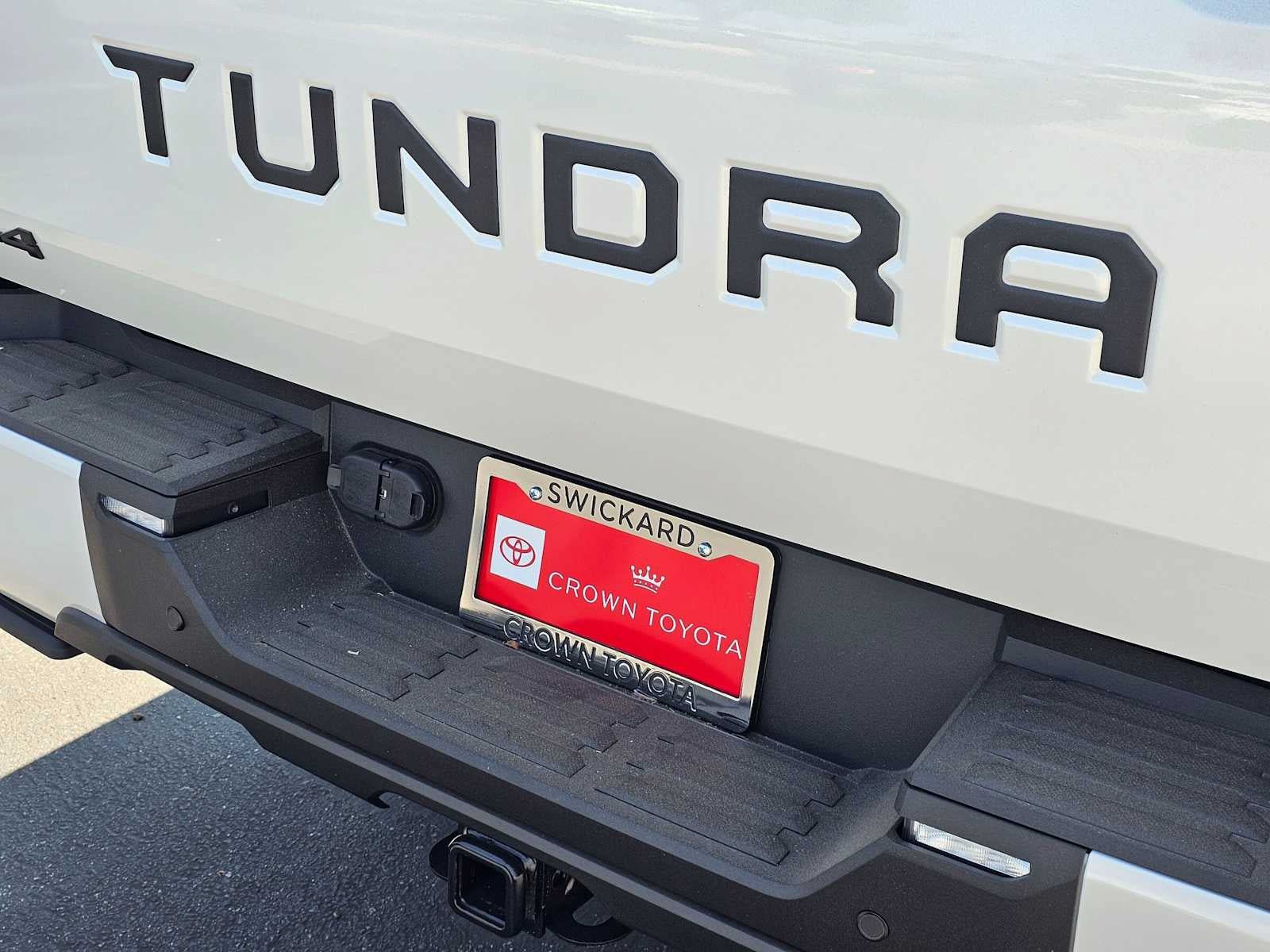 New 2026 Toyota Tundra Platinum AWD/4WD image 13