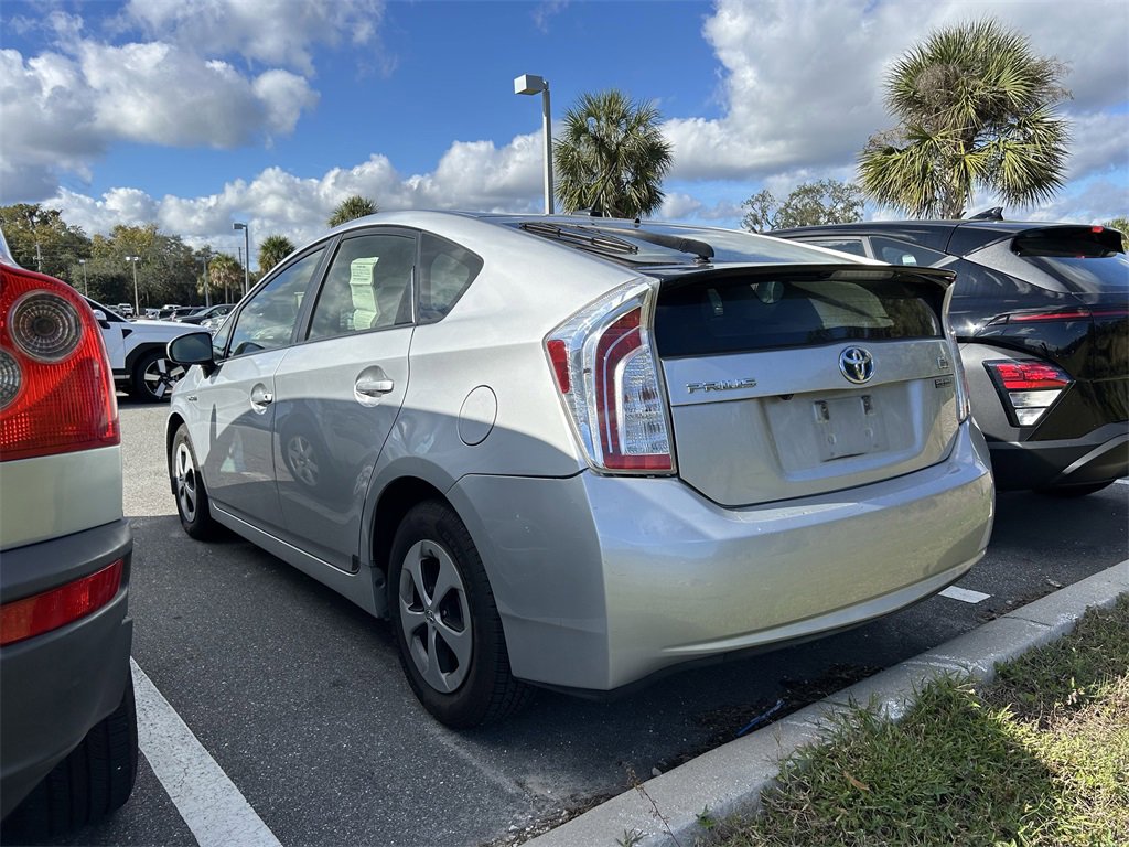 Used 2012 Toyota Prius Three image 3