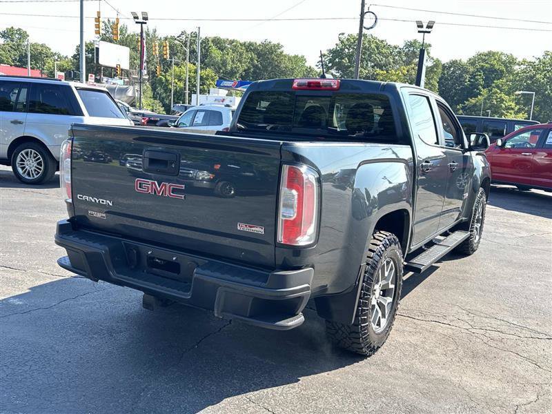 Used 2017 GMC Canyon SLE w/ All Terrain Package AWD/4WD image 3