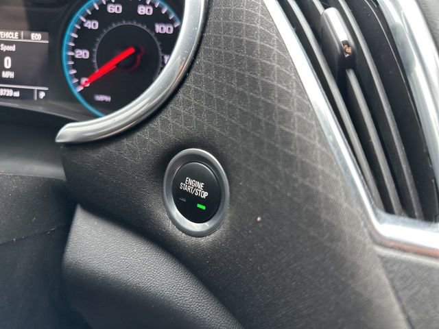 Used 2021 Chevrolet Malibu LT image 34