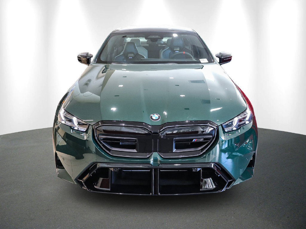 New 2027 BMW M5 w/ Executive Package AWD/4WD image 2