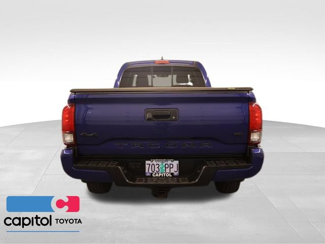 Certified 2022 Toyota Tacoma SR5 w/ Black Out Package (TMS) AWD/4WD image 4