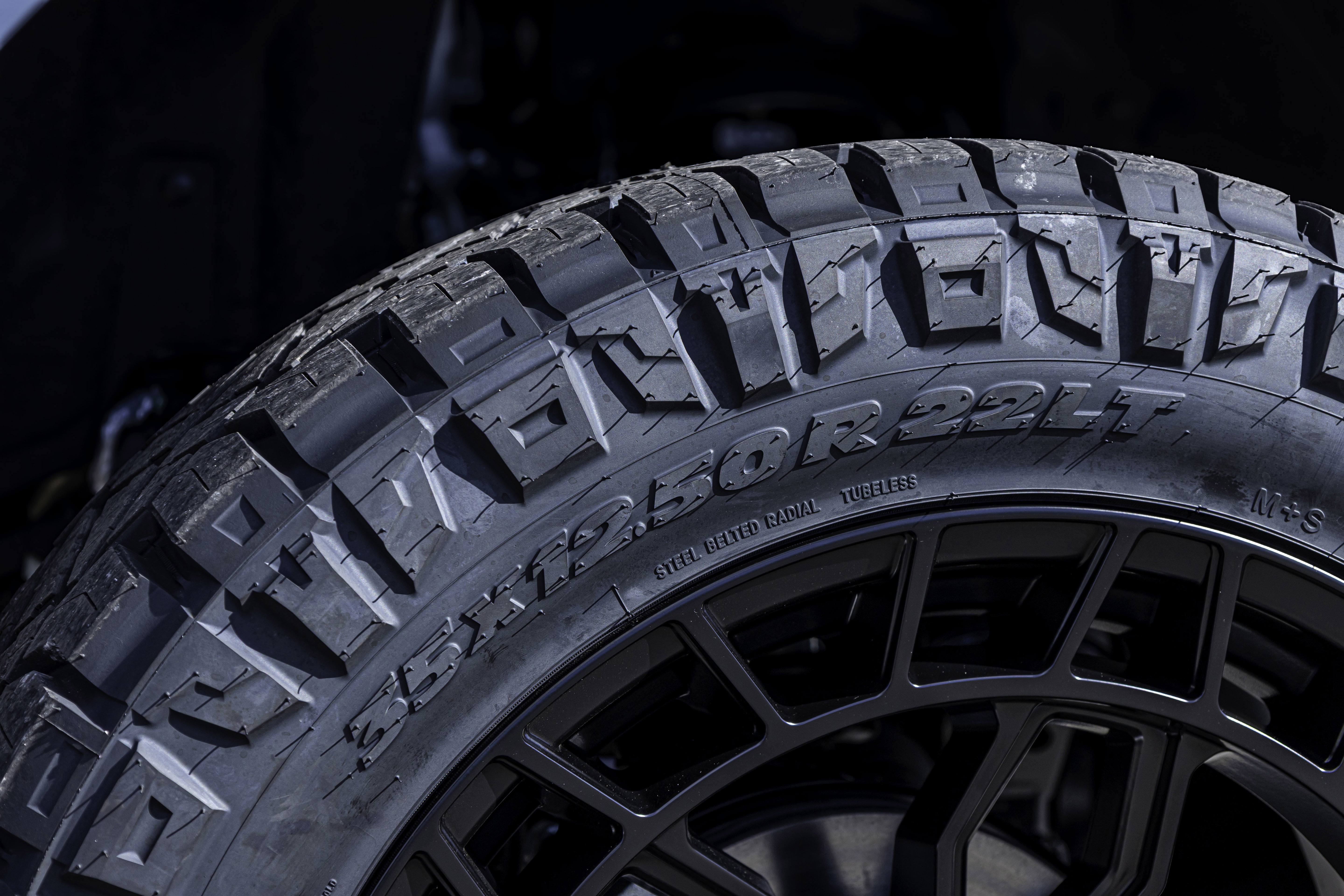 New 2025 Ford Bronco Badlands AWD/4WD image 17