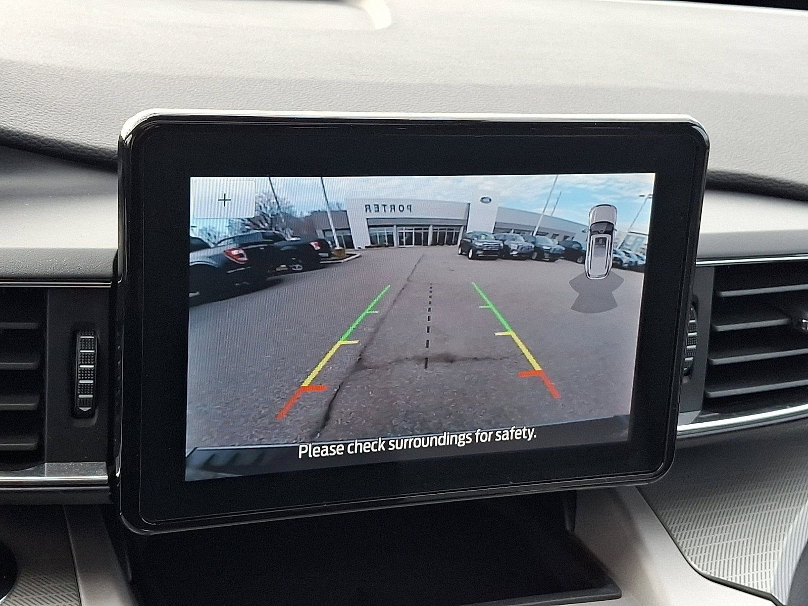 Certified 2024 Ford Explorer XLT w/ Equipment Group 202A image 25