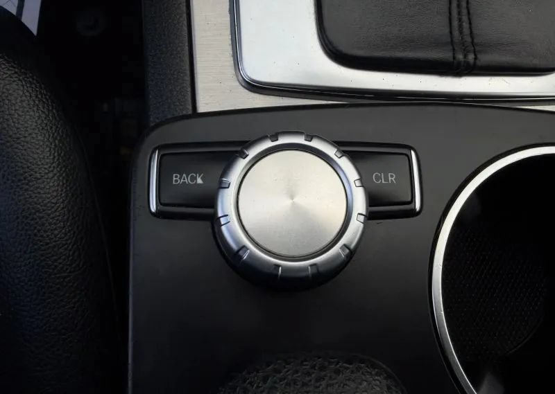 Used 2014 Mercedes-Benz C 250 Sedan image 38