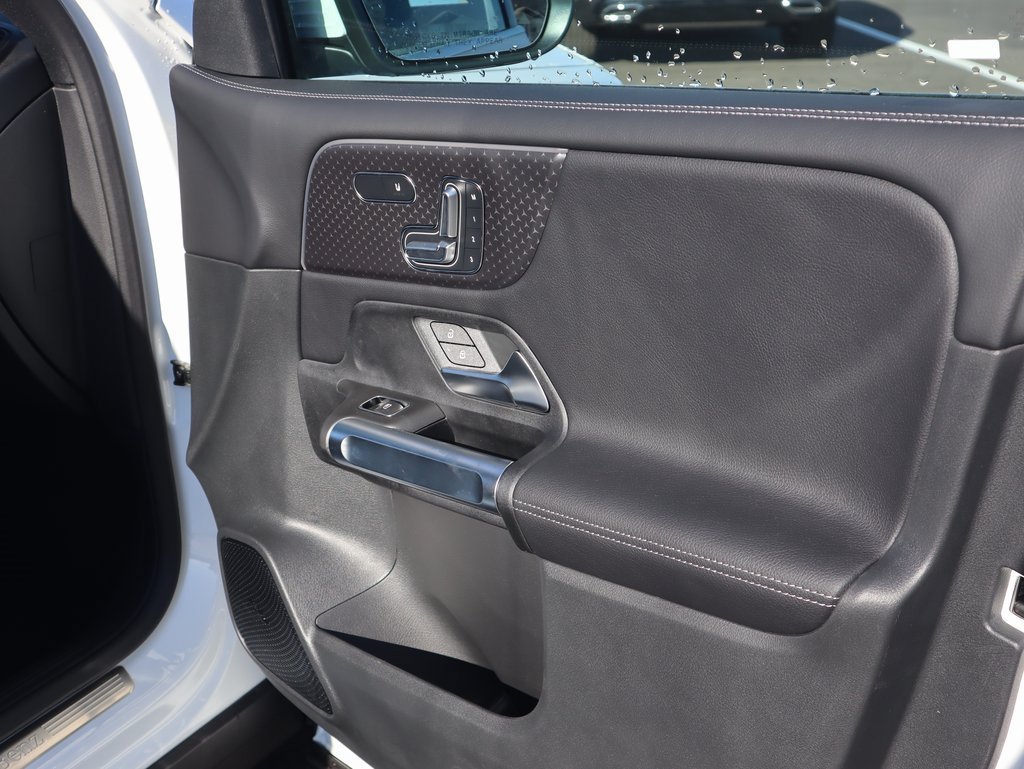 New 2026 Mercedes-Benz GLB 250 4MATIC image 12