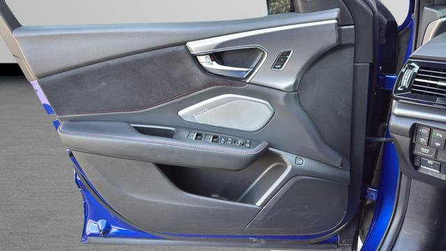 Used 2022 Acura RDX AWD w/ A-Spec & Advance Pkg image 11