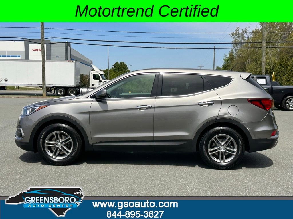 Used 2018 Hyundai Santa Fe Sport FWD image 2