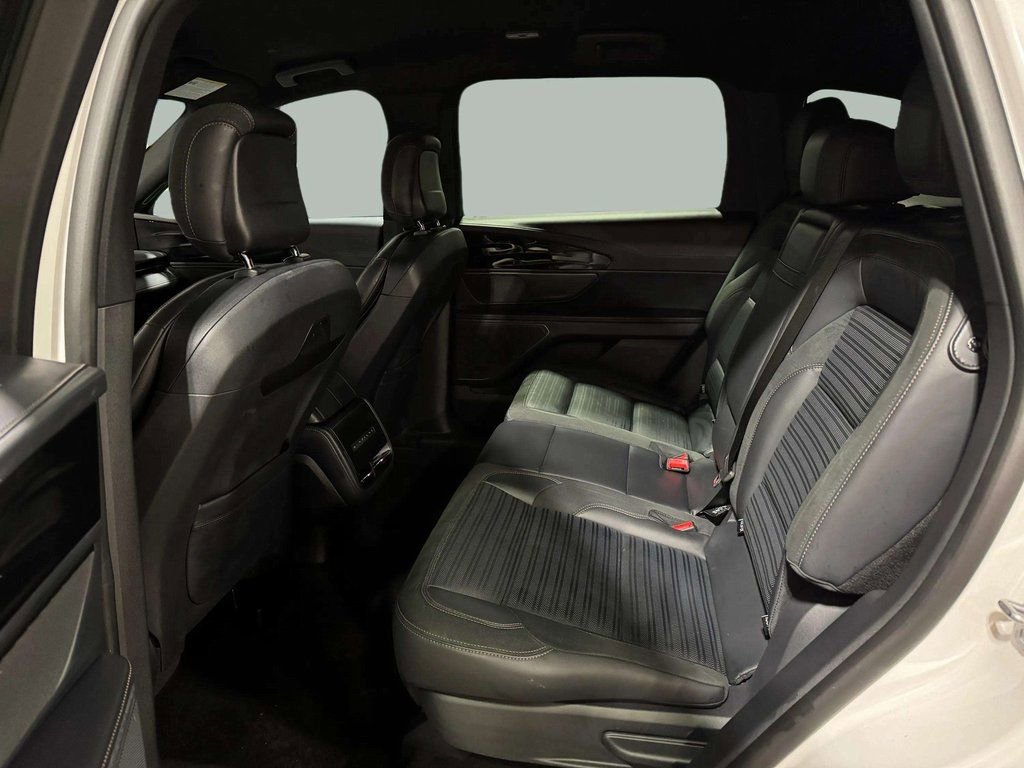 Certified 2024 Lincoln Nautilus Reserve w/ Jet Appearance Package (87T) AWD/4WD image 24