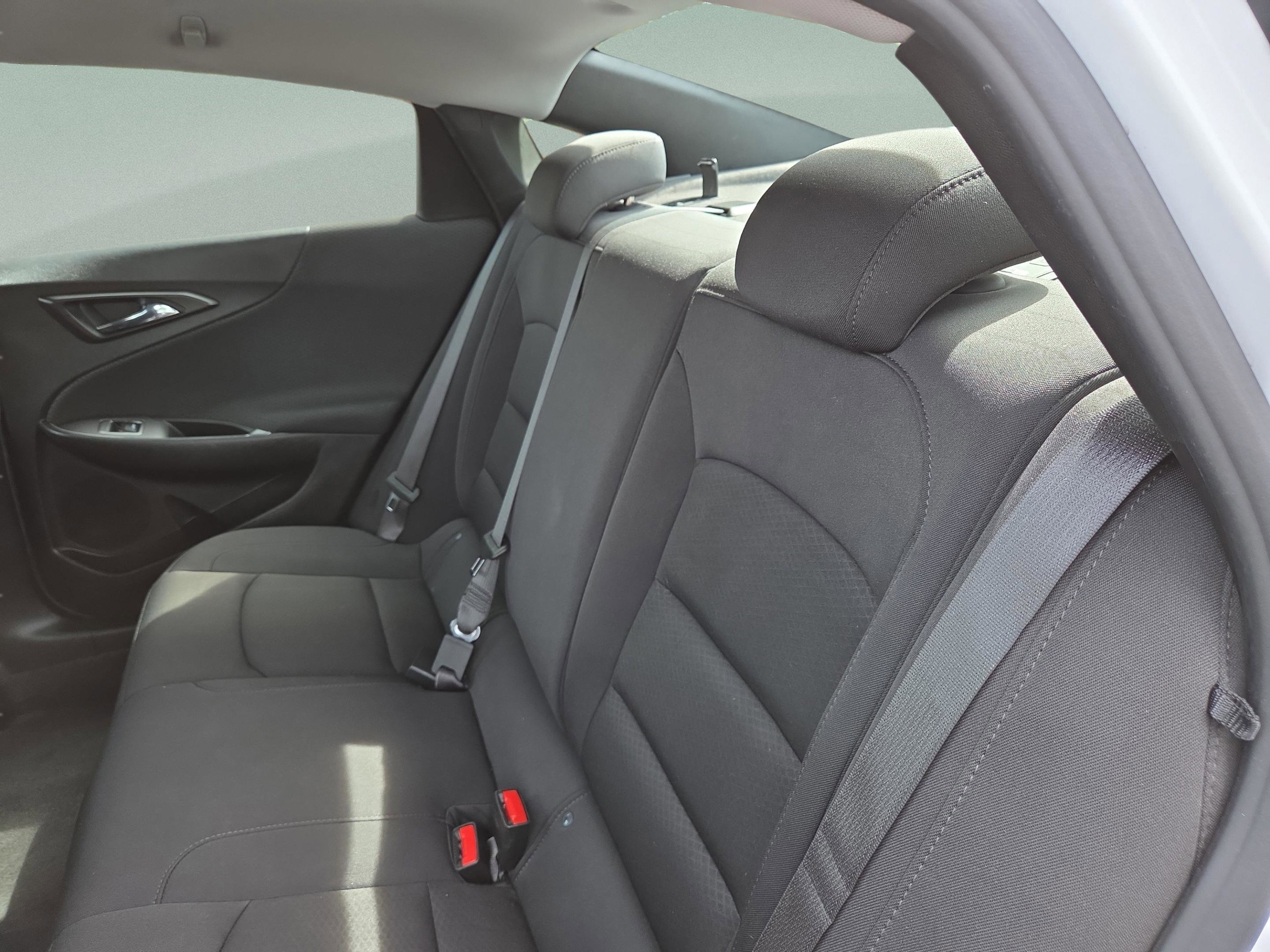 Used 2020 Chevrolet Malibu RS image 27