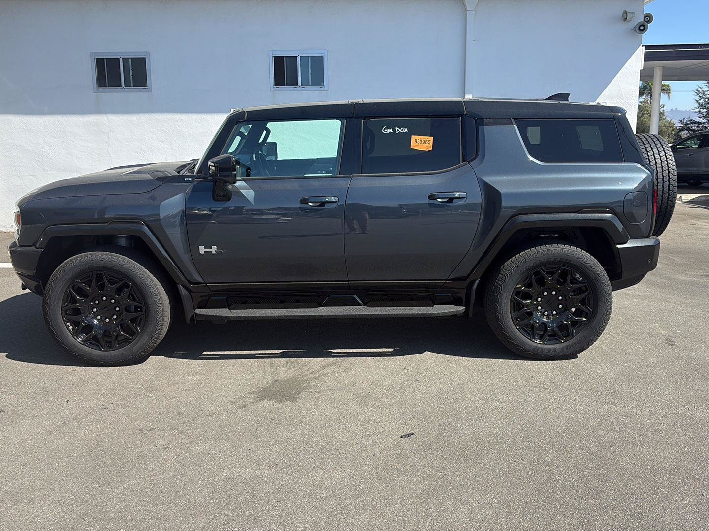 Used 2025 GMC Hummer EV 2X AWD/4WD image 6