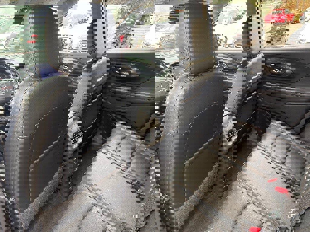 Used 2019 GMC Terrain SLT w/ Preferred Package image 27