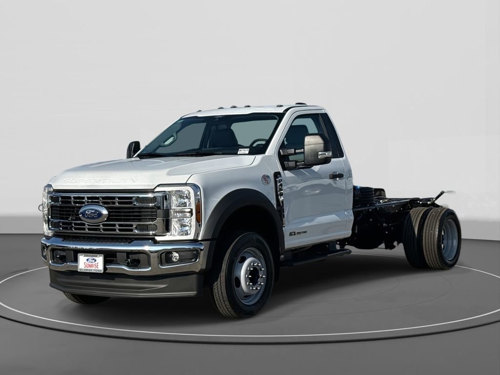 New 2026 Ford F450 XL w/ XL Chrome Package image 1