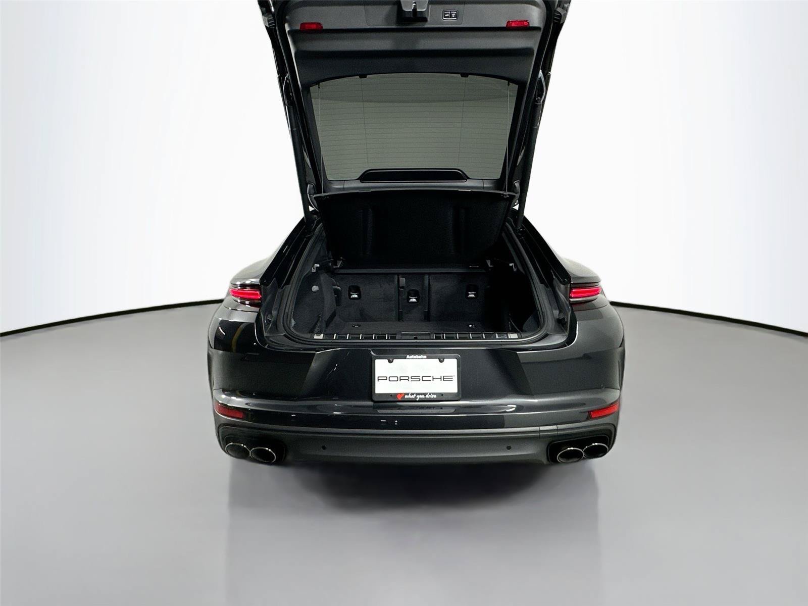 Certified 2024 Porsche Panamera image 36