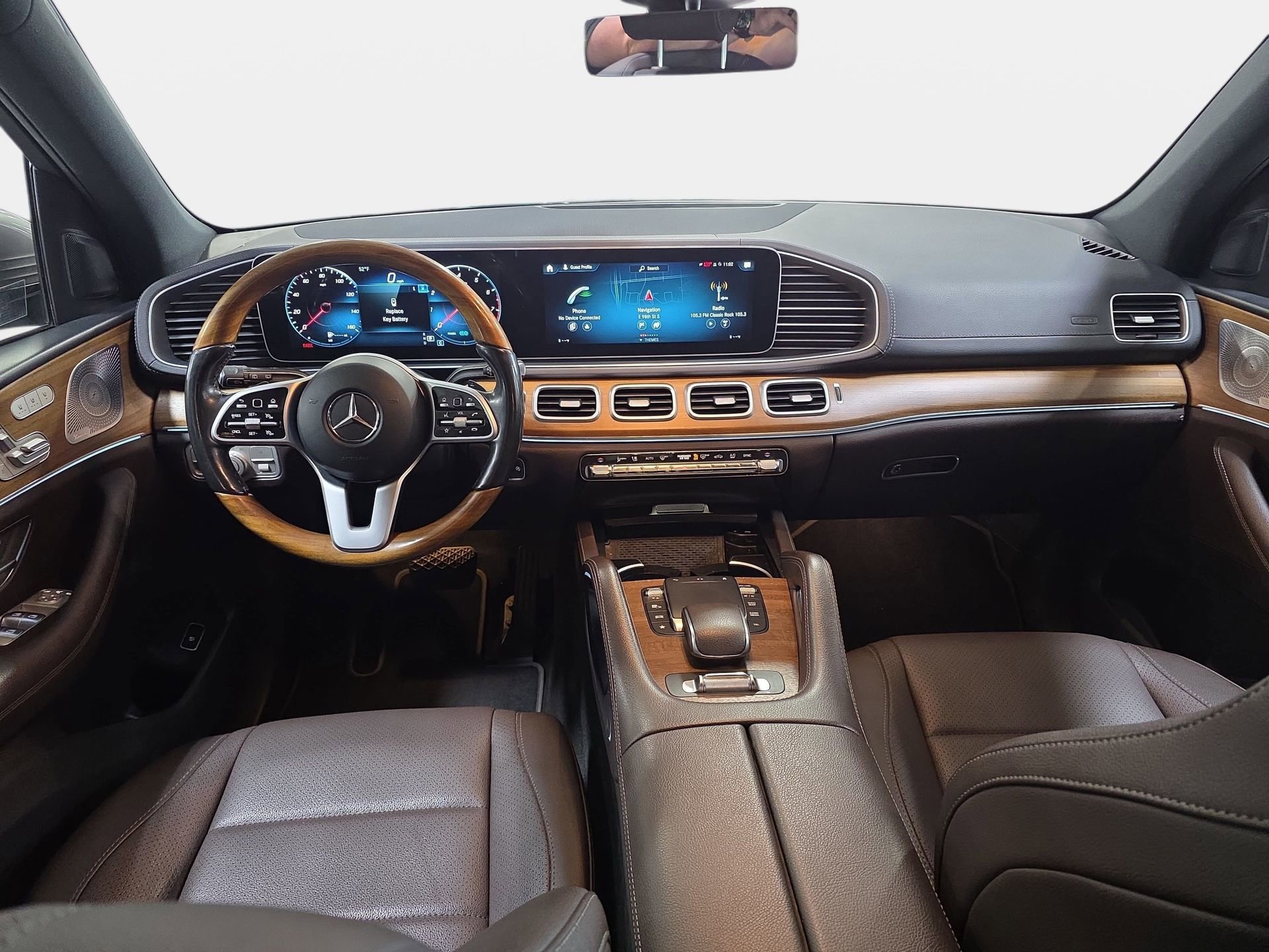 Used 2021 Mercedes-Benz GLS 450 4MATIC image 9