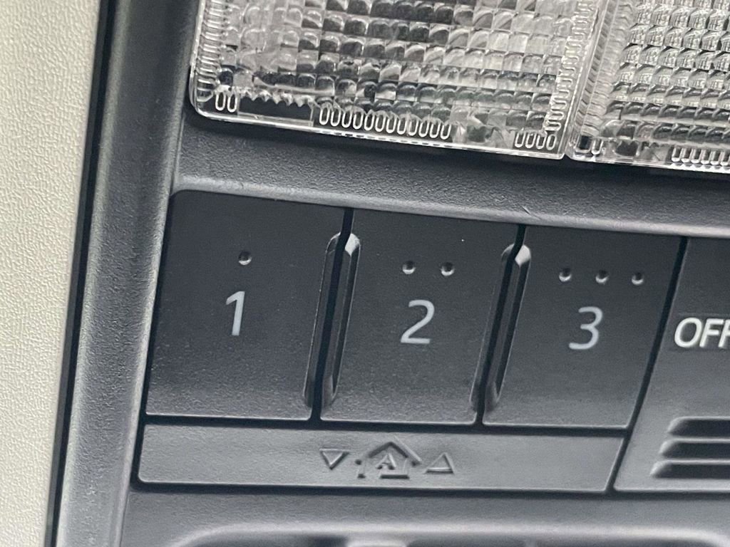 Used 2022 Toyota 4Runner SR5 Premium w/ Moonroof Package image 28