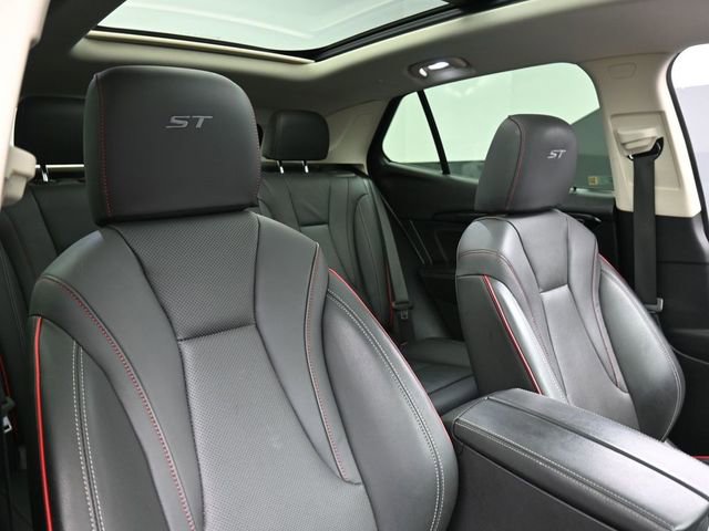 Used 2023 Buick Envision Essence w/ Sport Touring Package image 28