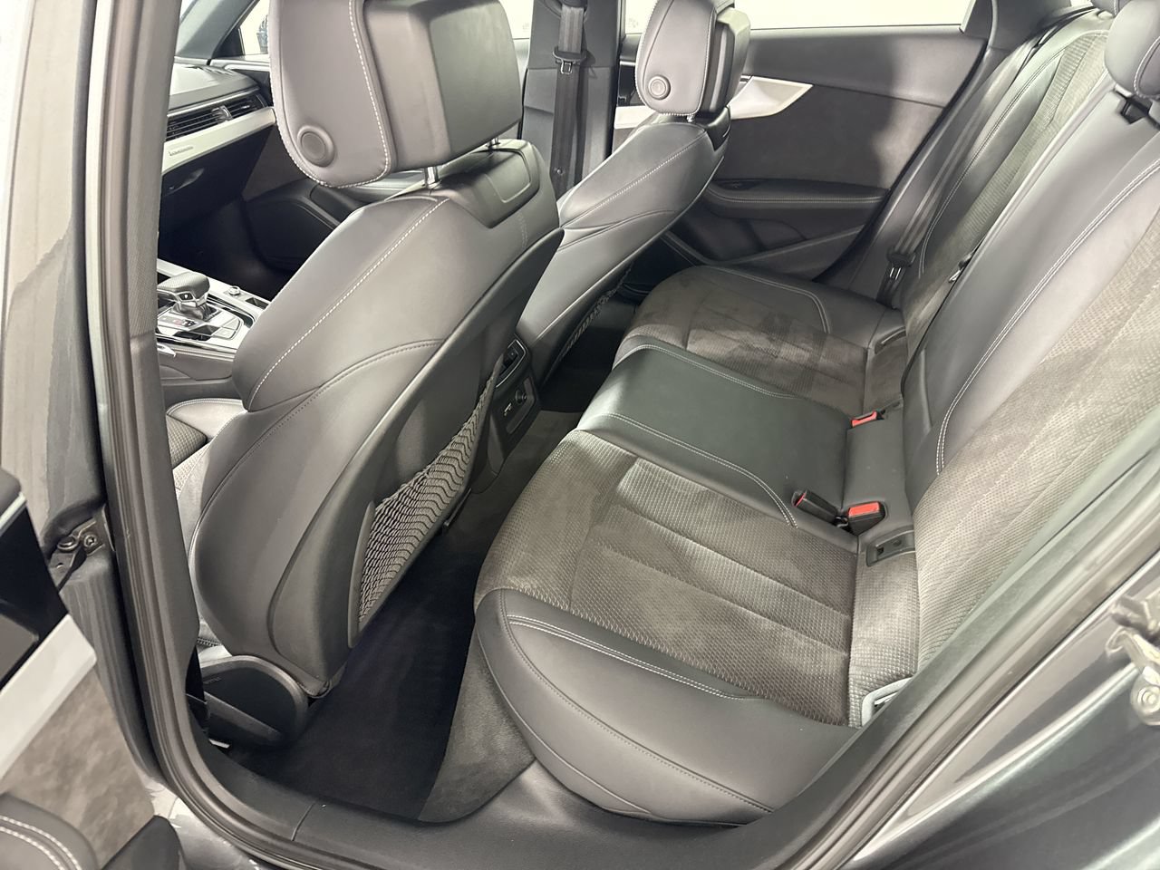 Used 2021 Audi A4 2.0T Premium Plus w/ Premium Plus Package AWD/4WD image 22
