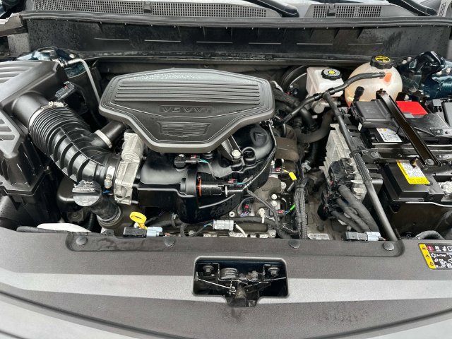 Used 2024 Cadillac XT6 Premium Luxury AWD/4WD image 12
