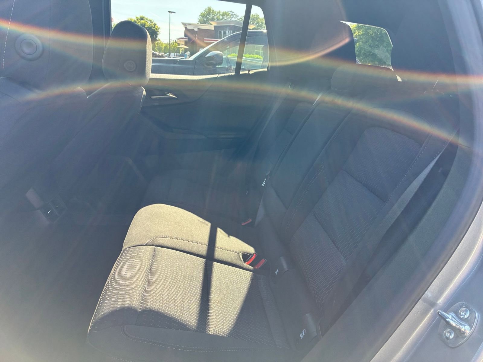 Used 2025 Chevrolet Equinox LT FWD image 27