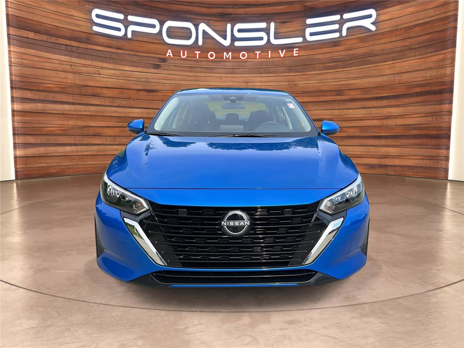 Used 2025 Nissan Sentra SV FWD image 10
