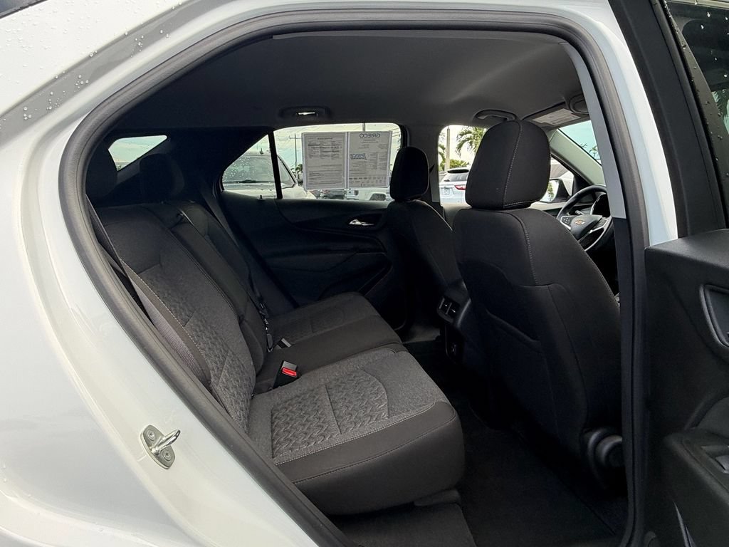 Used 2023 Chevrolet Equinox LT FWD image 17