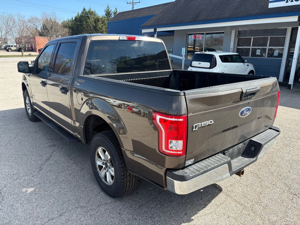 Used 2015 Ford F150 XLT w/ Equipment Group 301A Mid image 6