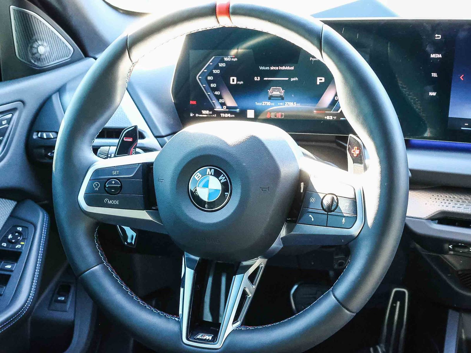 Used 2025 BMW M235i xDrive w/ Premium Package image 17