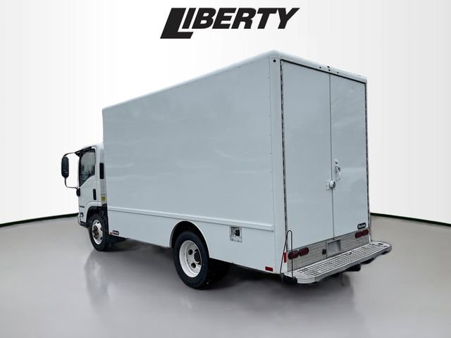 Used 2019 Isuzu NPR HD image 5