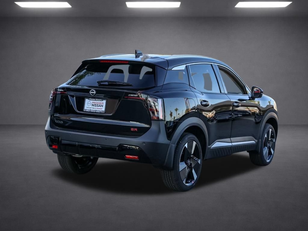 New 2026 Nissan Kicks SR FWD image 4