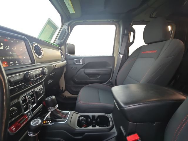 Used 2022 Jeep Gladiator Rubicon w/ Cold Weather Group AWD/4WD image 11