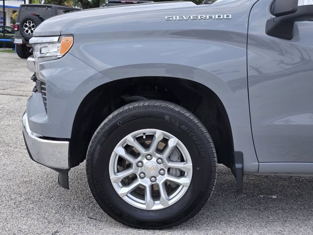 Used 2024 Chevrolet Silverado 1500 LT AWD/4WD image 8