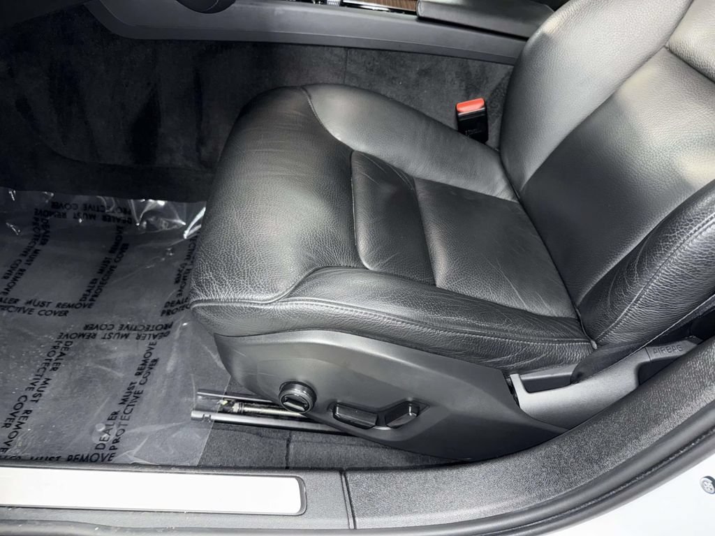 Used 2023 Volvo S60 B5 Plus w/ Climate Package FWD image 3