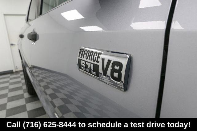 Used 2020 Toyota Tundra SR5 image 7