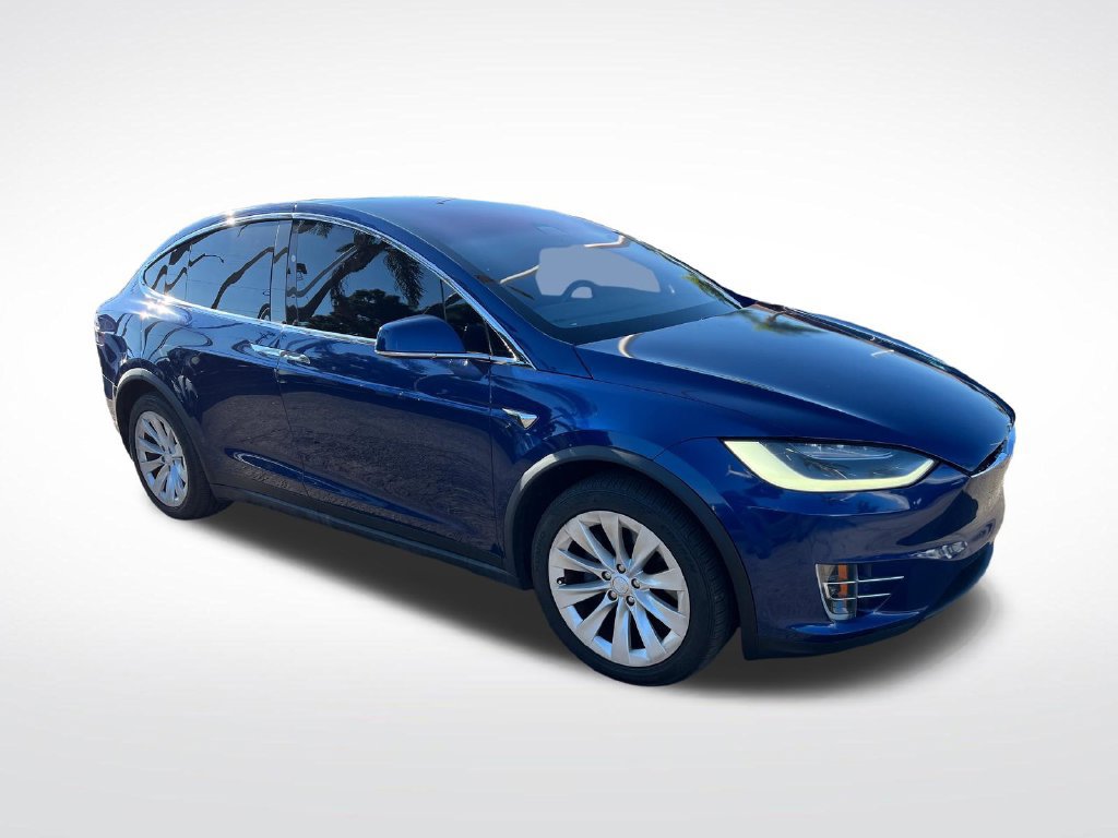 Used 2017 Tesla Model X 75D AWD/4WD image 7