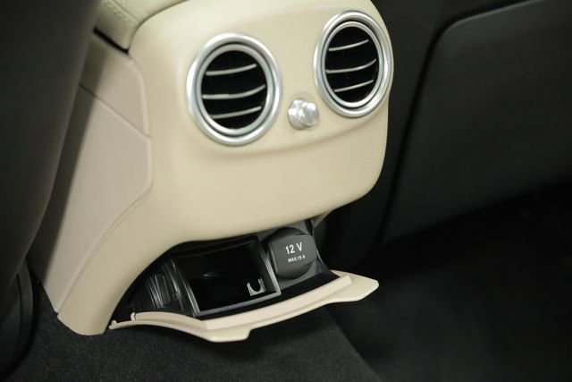 Used 2019 Mercedes-Benz C 300 C 300 image 34