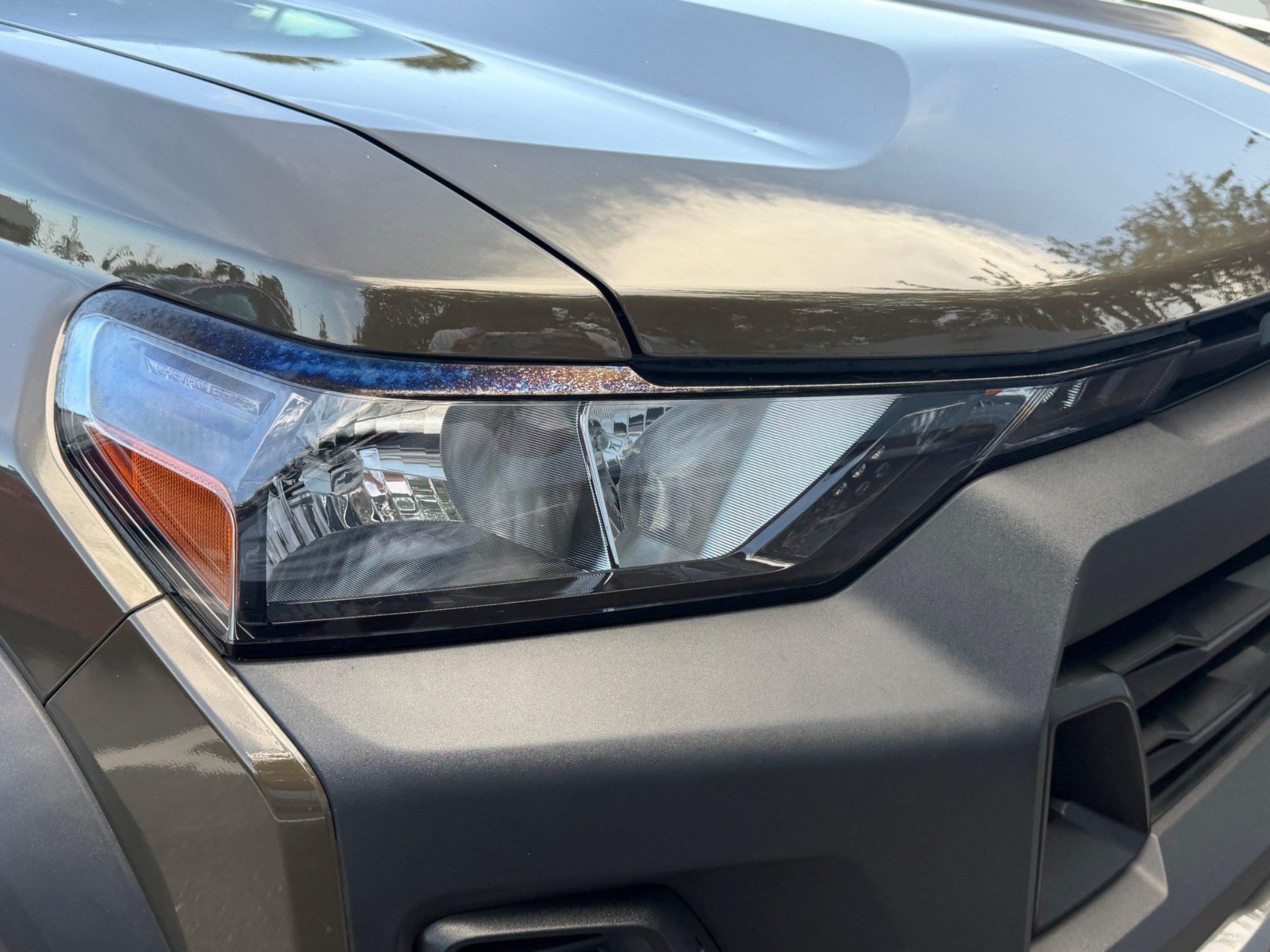 Used 2025 Chevrolet Colorado Trail Boss AWD/4WD image 37