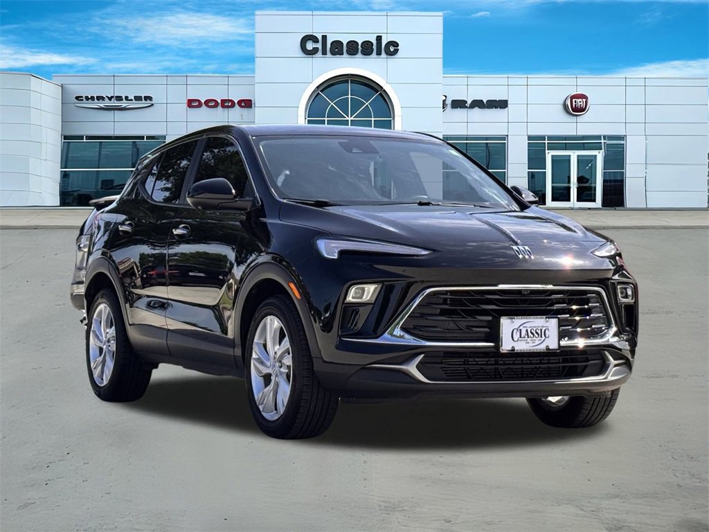 Used 2025 Buick Encore GX Preferred w/ Advanced Technology Package