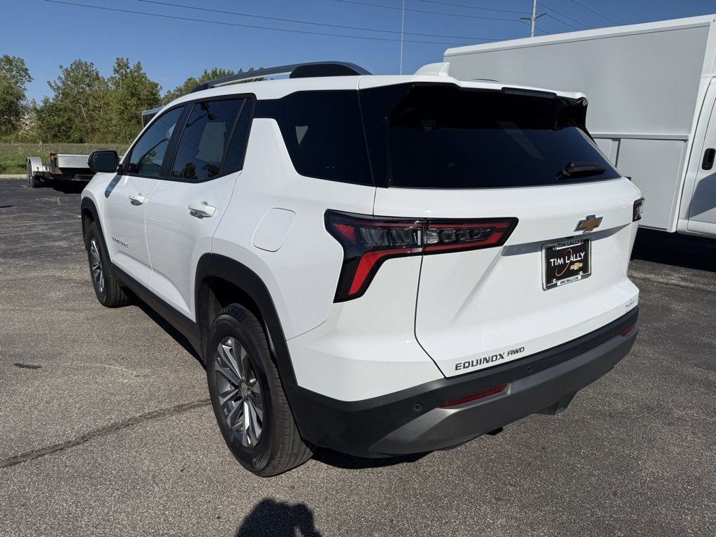 New 2025 Chevrolet Equinox LT w/ Convenience Package II image 5