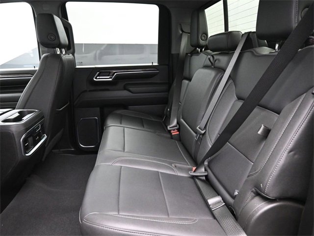 Used 2024 Chevrolet Silverado 2500 LTZ w/ LTZ Convenience Package image 19